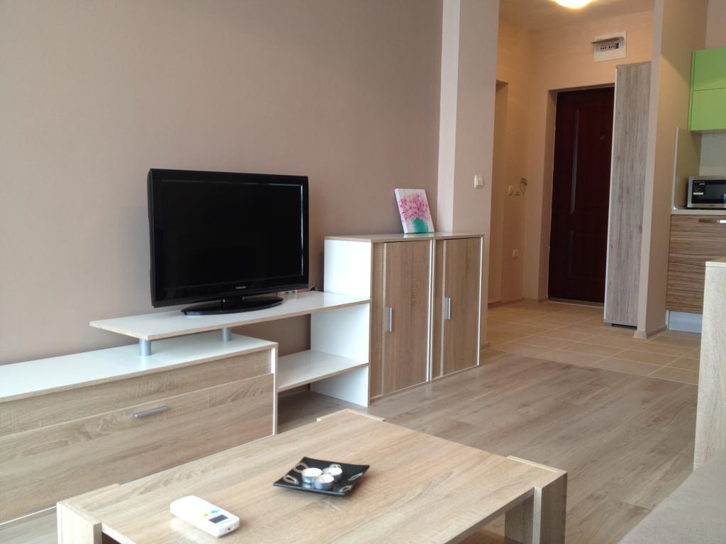 Oazis Apartment Burgas Luaran gambar