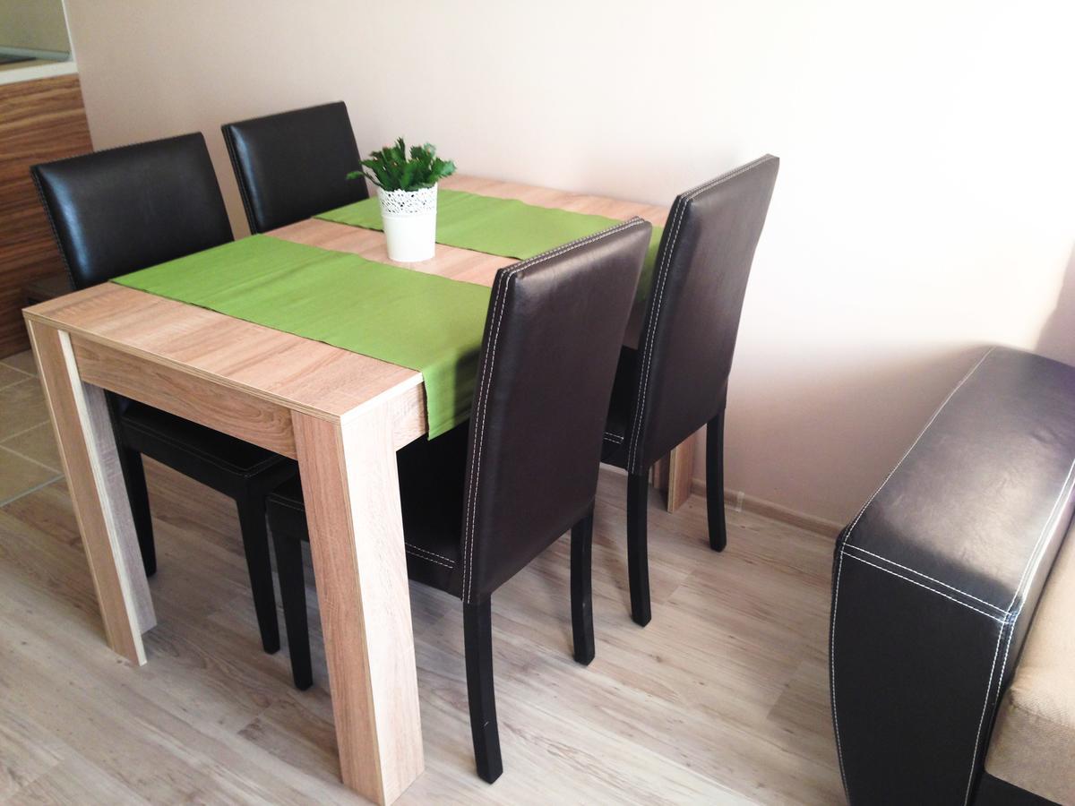 Oazis Apartment Burgas Luaran gambar