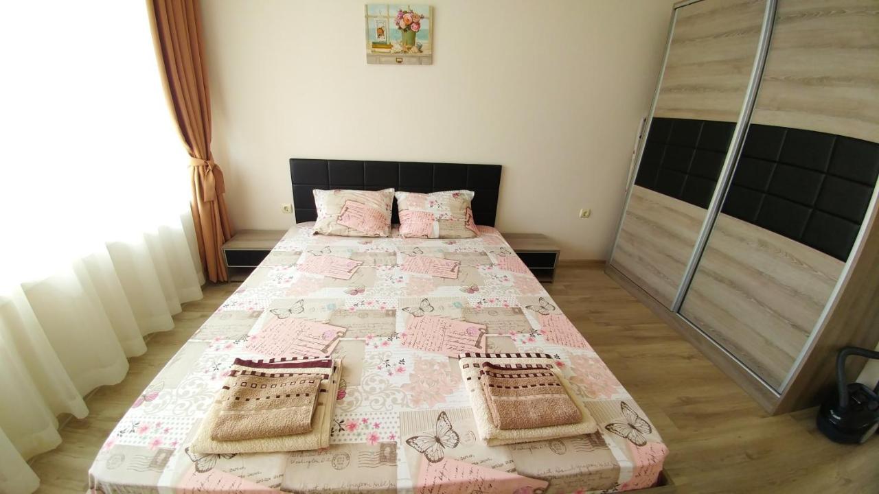 Oazis Apartment Burgas Luaran gambar